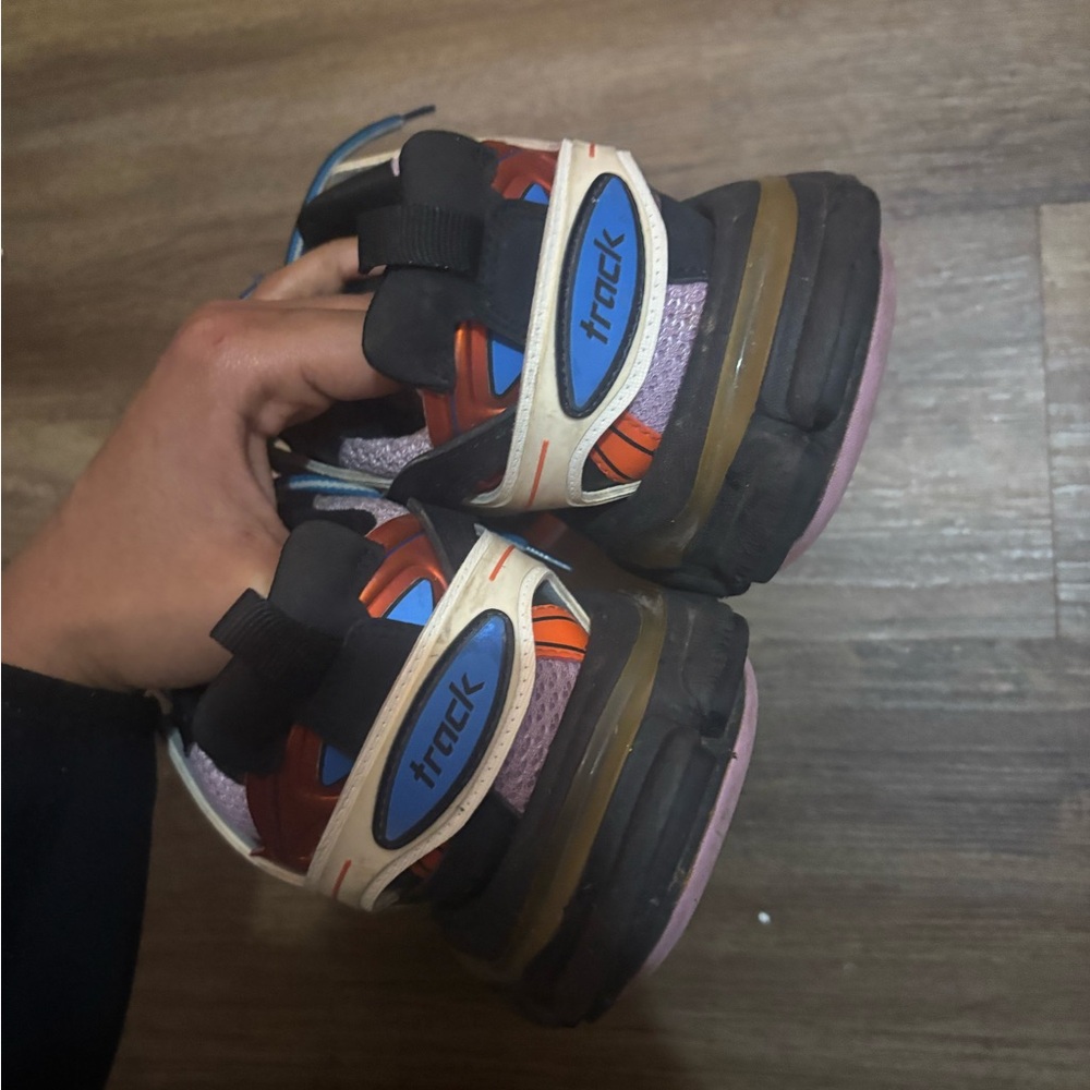 Balenciaga Women's Multicolor Sneakers - Picture 3 of 5